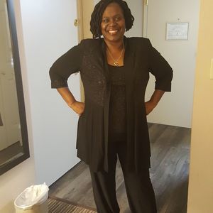 Meet your Posher, Cassandra